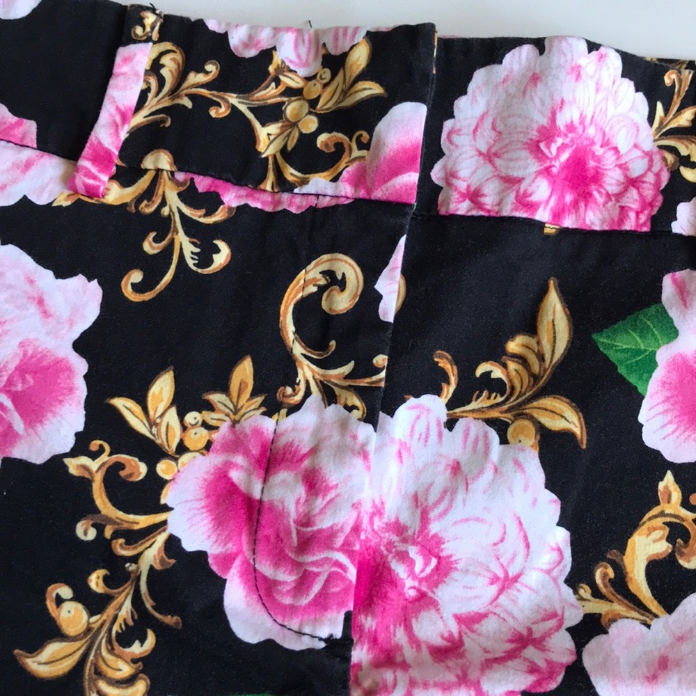 7th Avenue New York & Company floral shorts Sz 16 - Picture 3 of 8